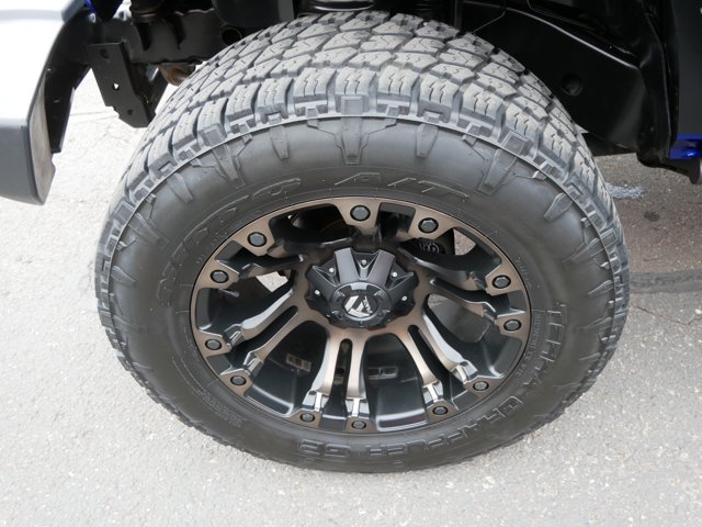 Vehicle image 10 of 36