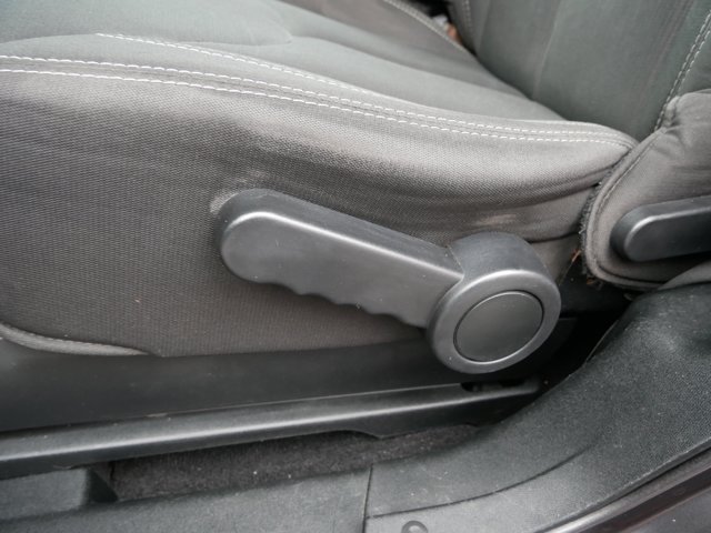 Vehicle image 22 of 36