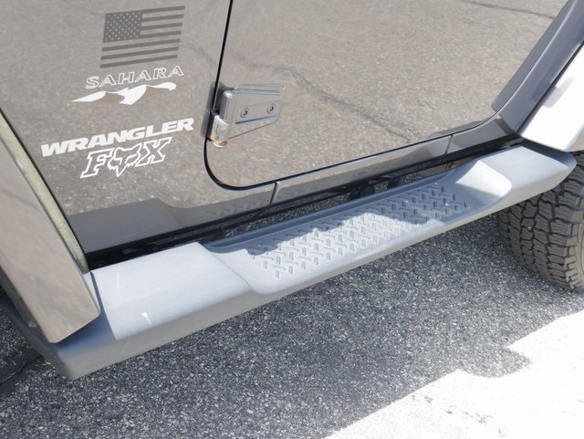Vehicle image 10 of 31