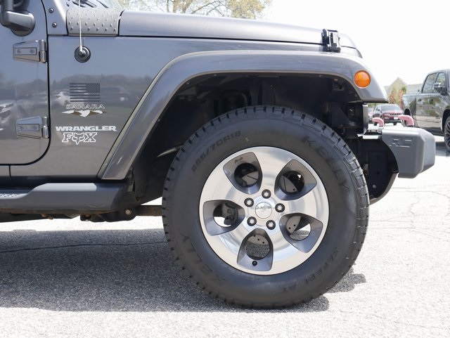 Vehicle image 13 of 31