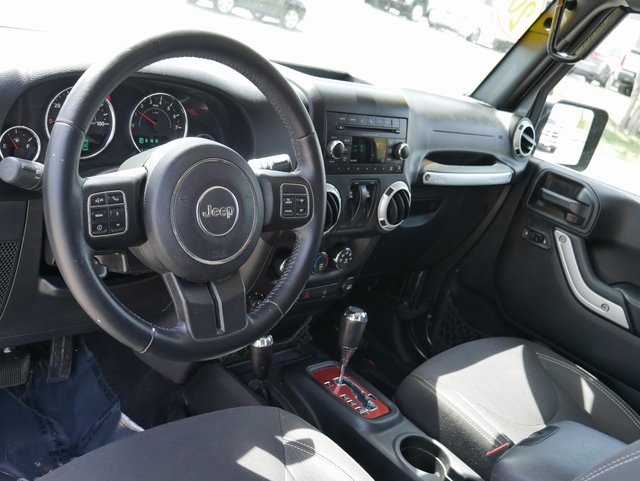 Vehicle image 20 of 31