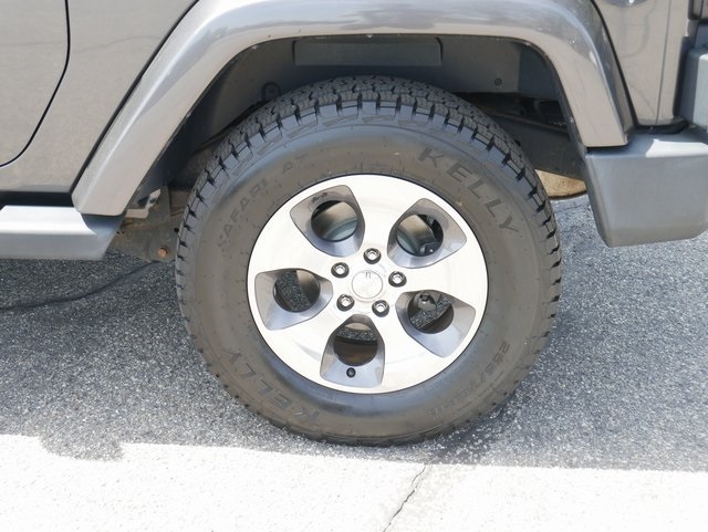 Vehicle image 11 of 31