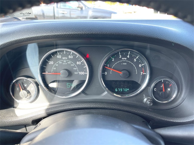 Vehicle image 29 of 33