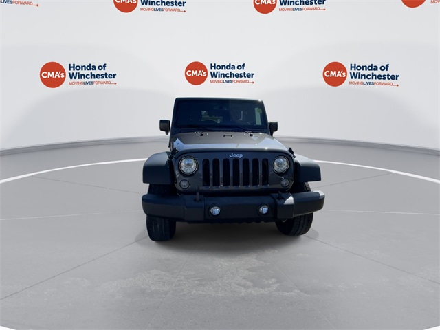 Vehicle image 4 of 33