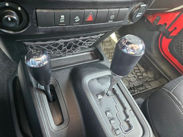 Vehicle image 58 of 65