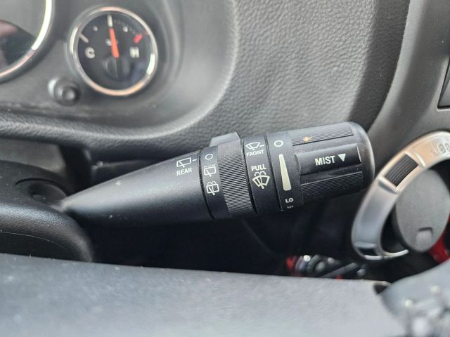 Vehicle image 46 of 65