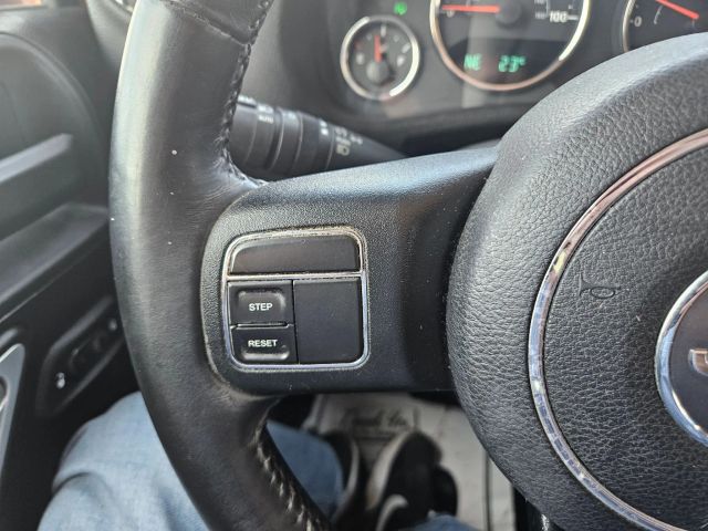 Vehicle image 41 of 65