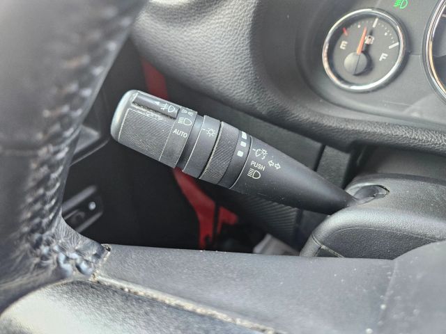 Vehicle image 47 of 65