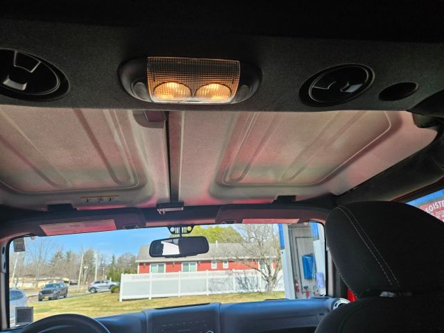 Vehicle image 37 of 65
