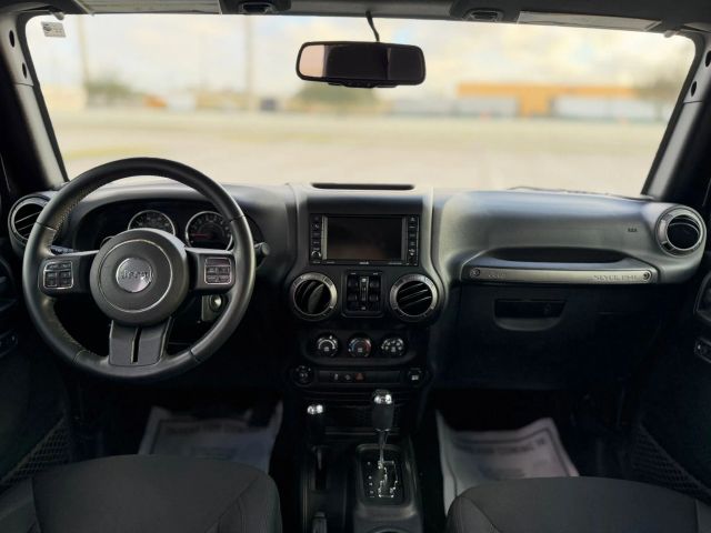 2017 Jeep Wrangler Unlimited Sport Image 23 of 33