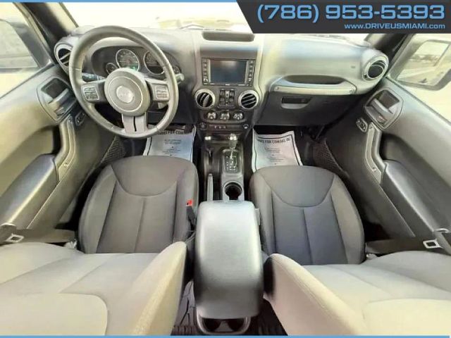 2017 Jeep Wrangler Unlimited Sport Image 24 of 33