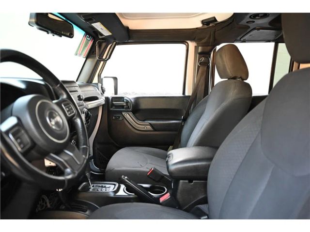 2017 Jeep Wrangler Unlimited Sport Image 18 of 30