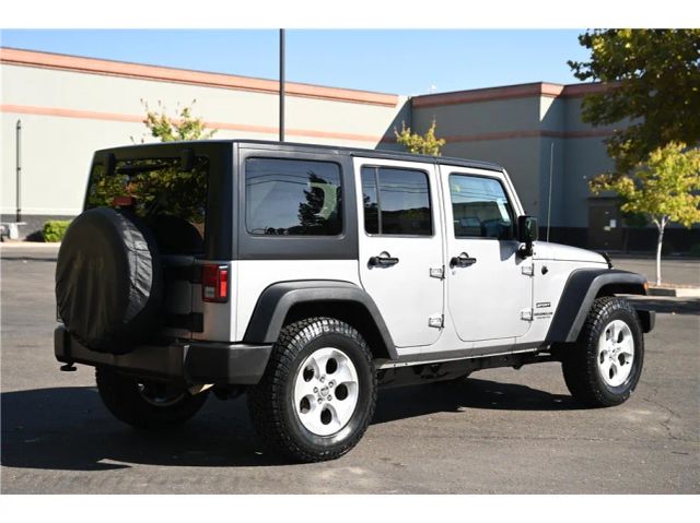 2017 Jeep Wrangler Unlimited Sport Image 7 of 30