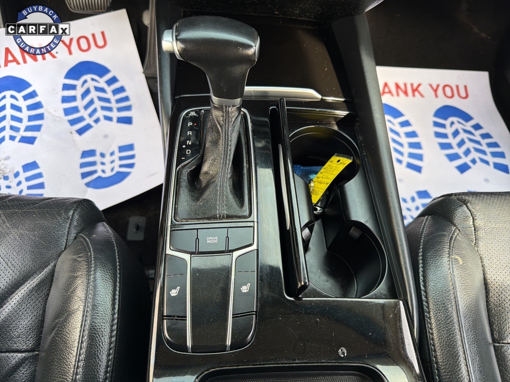 2017 Kia Cadenza Premium Image 25 of 37