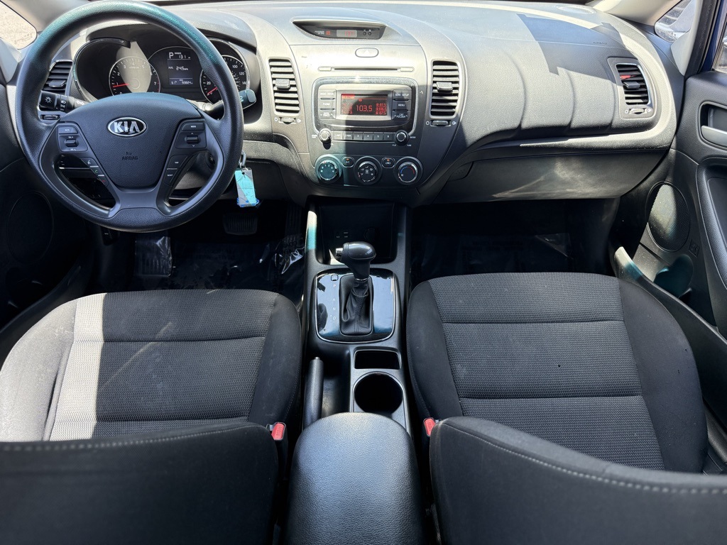 Vehicle image 18 of 23