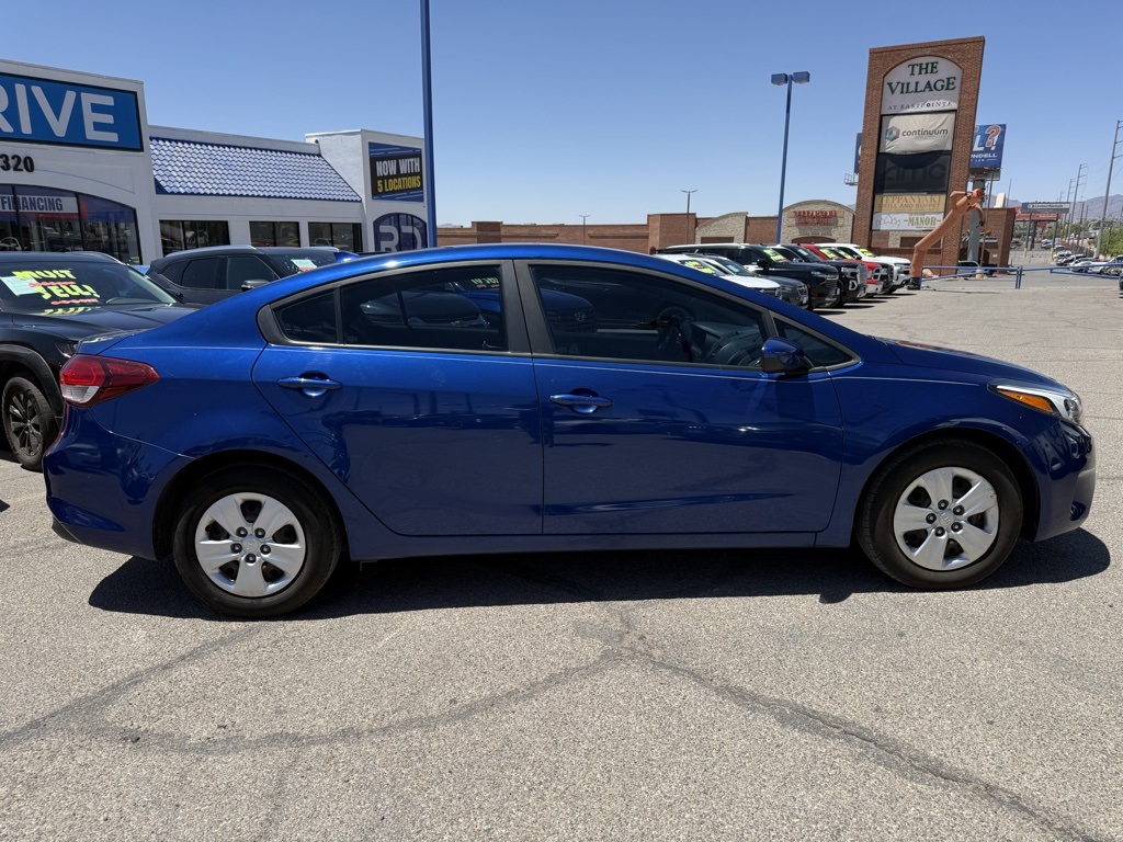 Vehicle image 5 of 23
