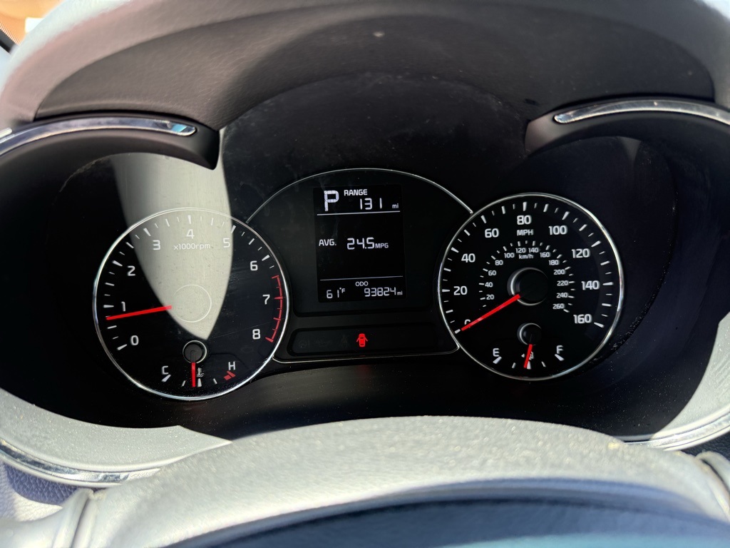 Vehicle image 15 of 23