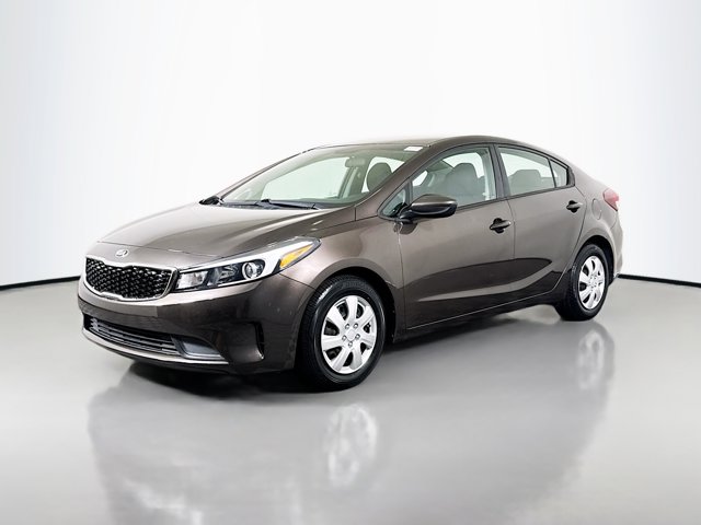 2017 Kia Forte LX Image 1 of 33