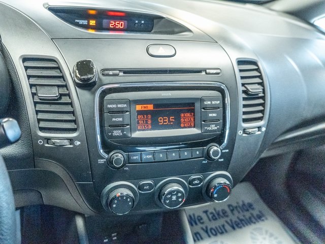 Vehicle image 18 of 20