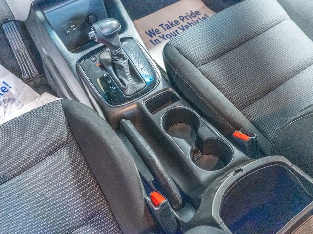 Vehicle image 10 of 20