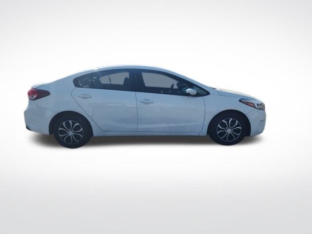 Vehicle image 7 of 22