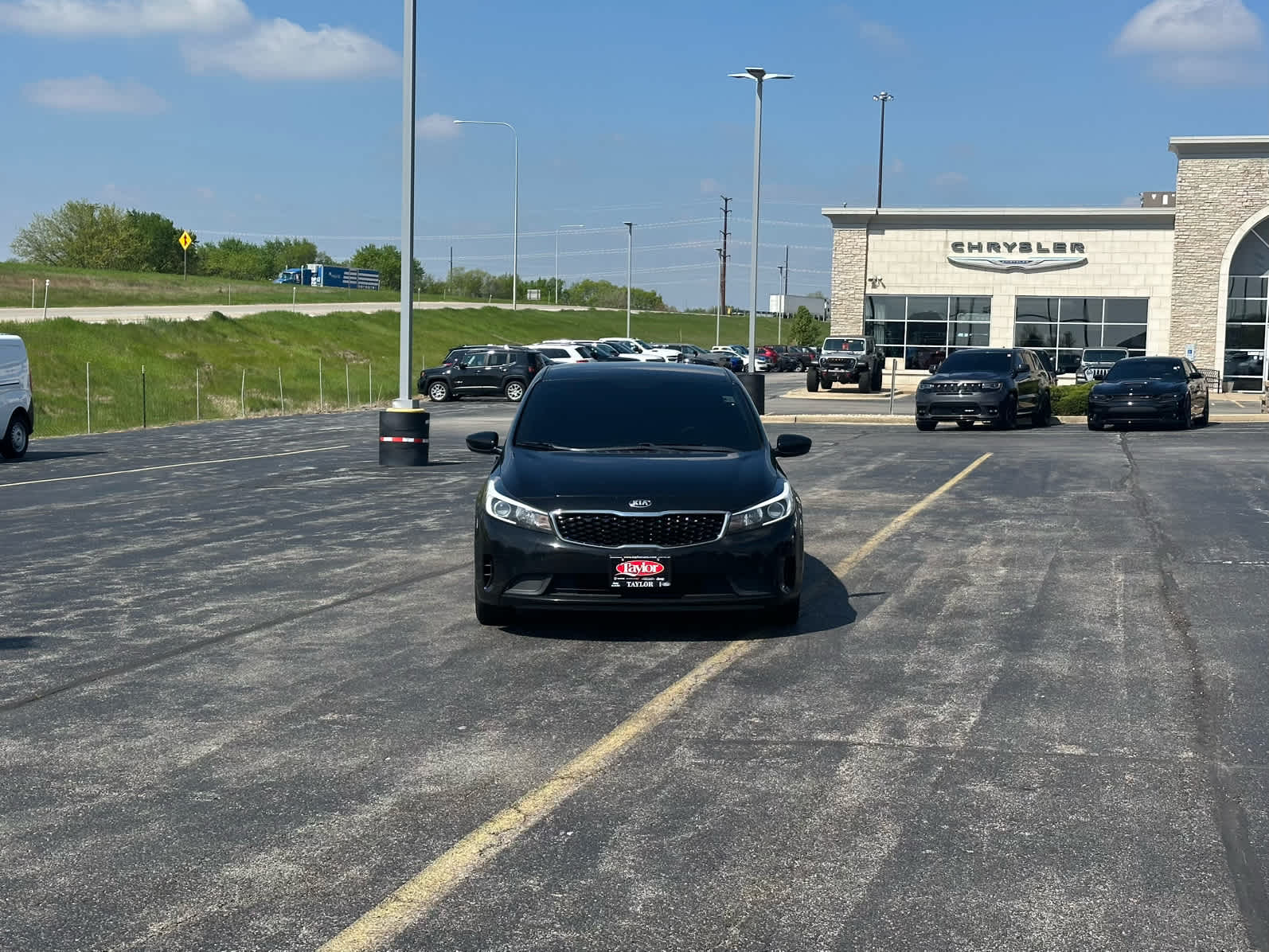 Vehicle image 4 of 33