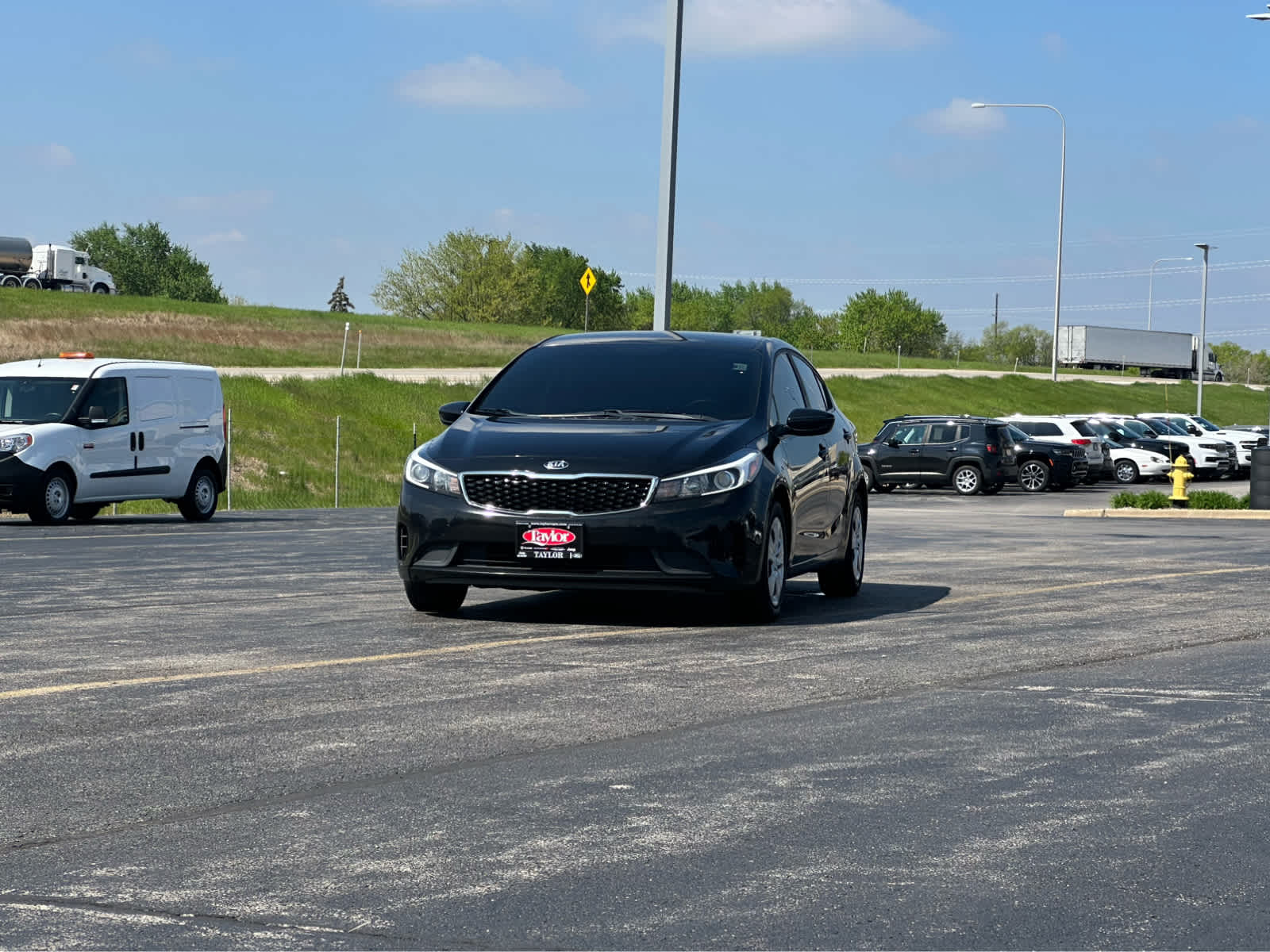 Vehicle image 9 of 33