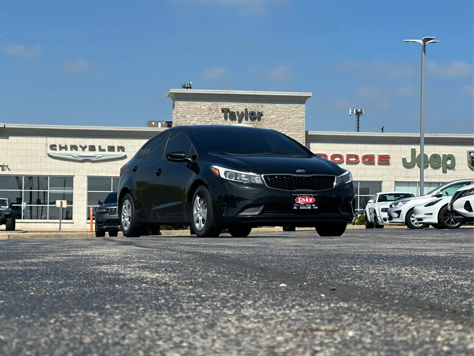 Vehicle image 8 of 33
