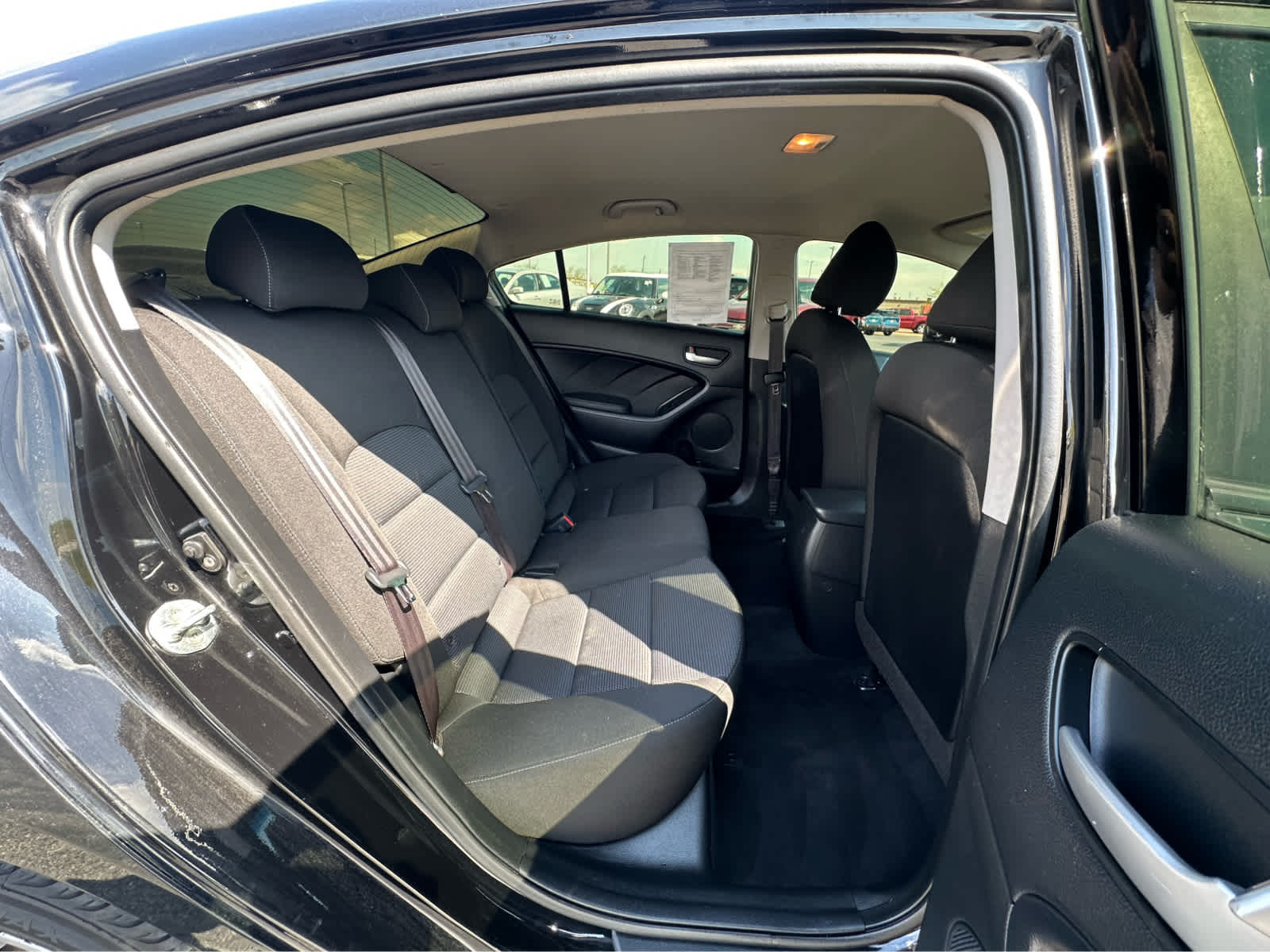 Vehicle image 26 of 33