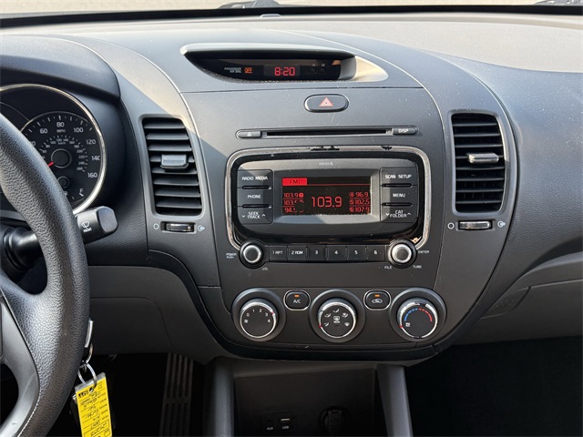 Vehicle image 16 of 31