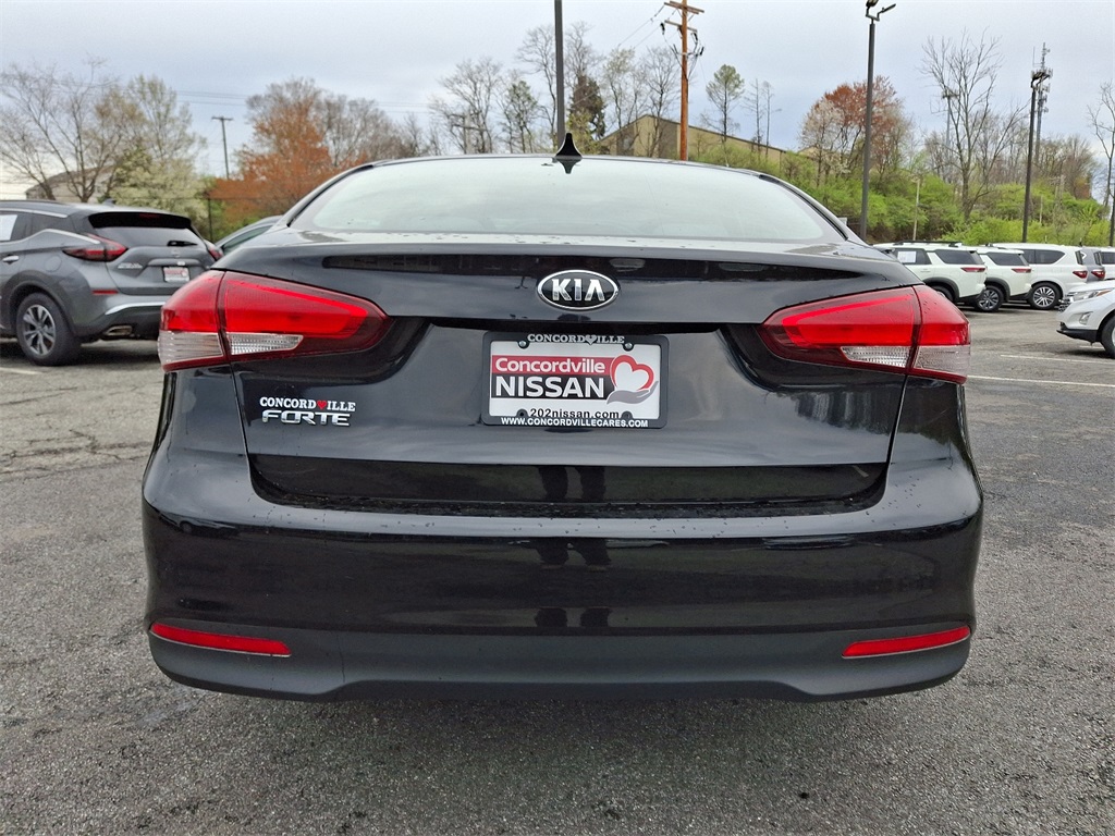 Vehicle image 3 of 30