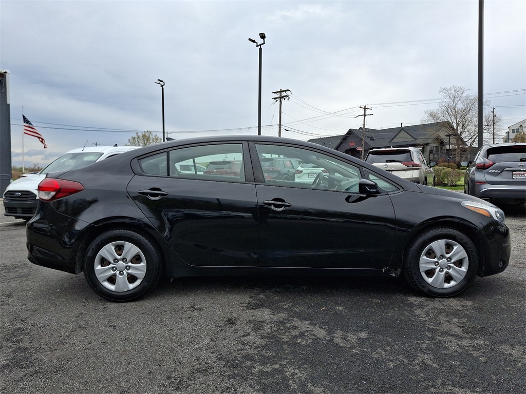 Vehicle image 5 of 30