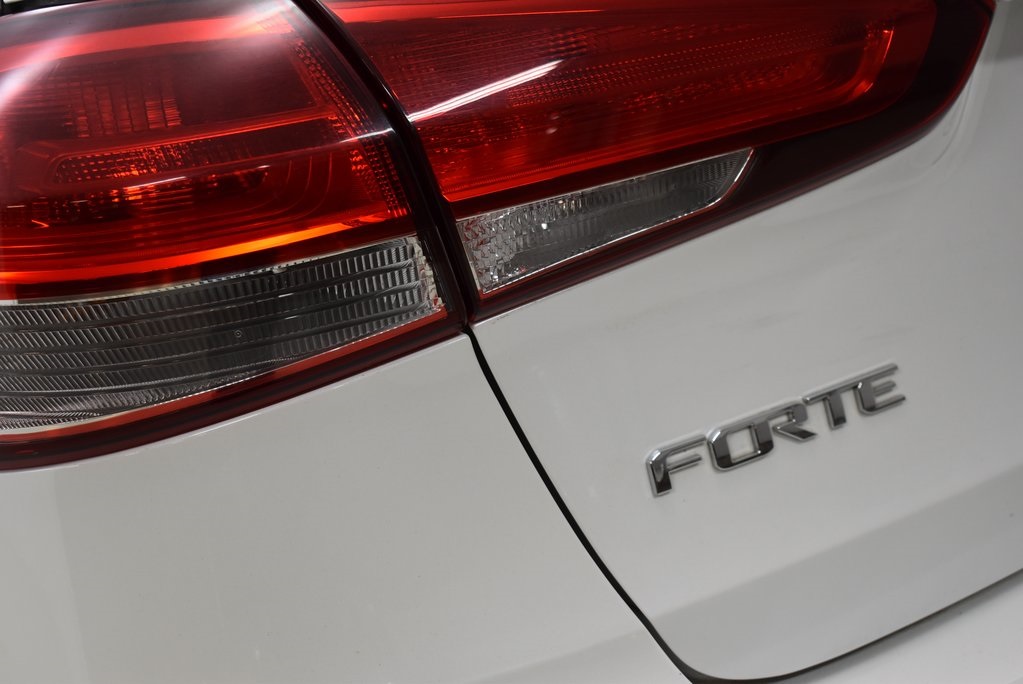 Vehicle image 27 of 27