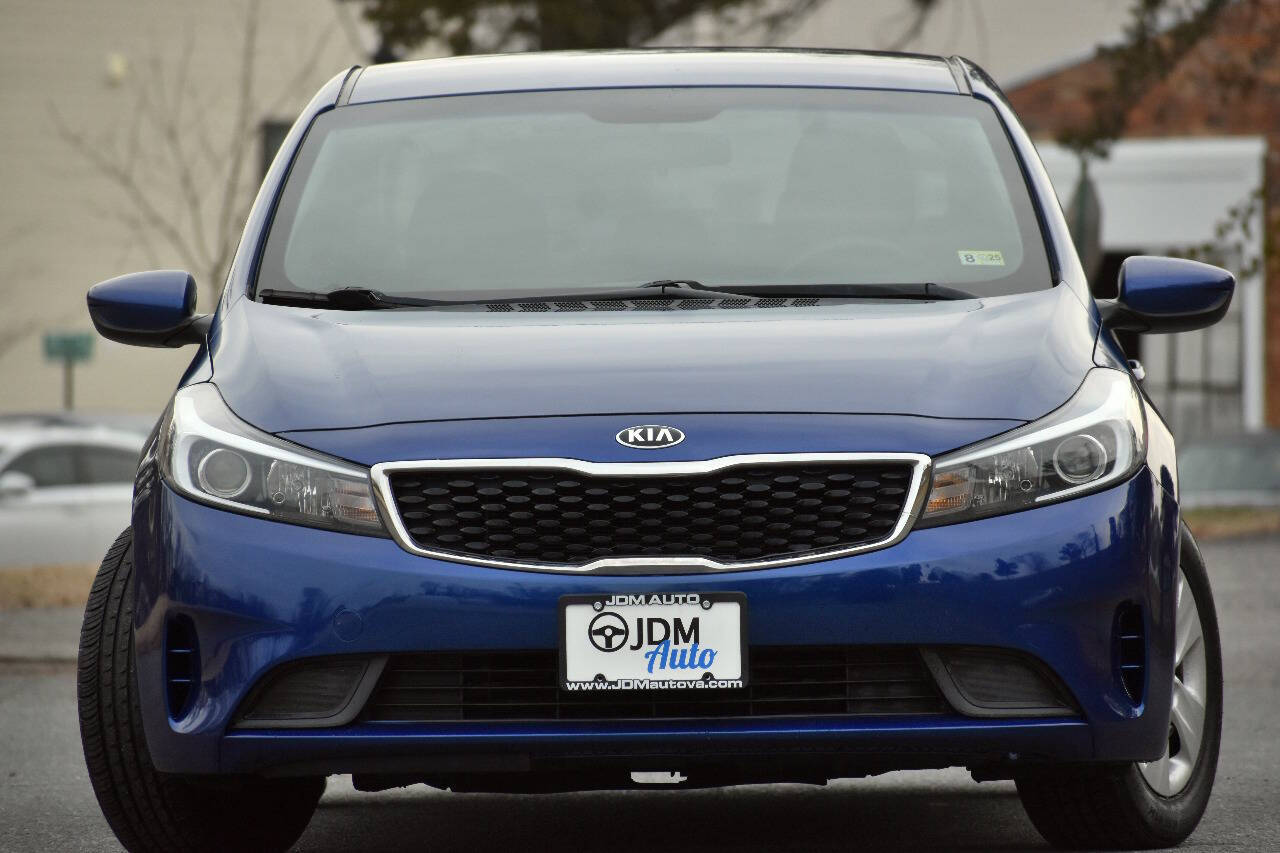 Vehicle image 3 of 38
