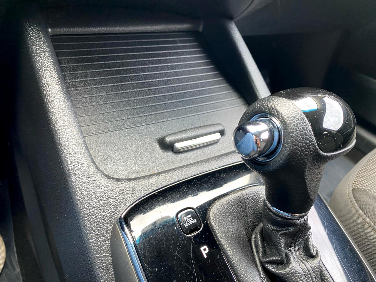 Vehicle image 37 of 55