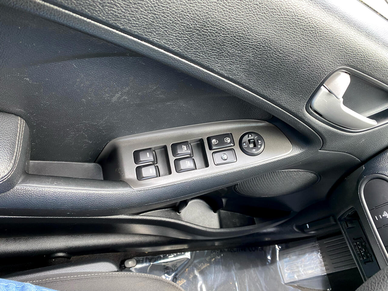 Vehicle image 35 of 55