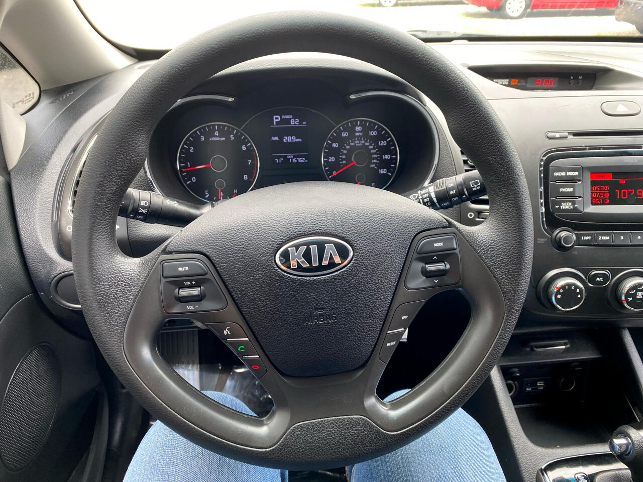 Vehicle image 31 of 55