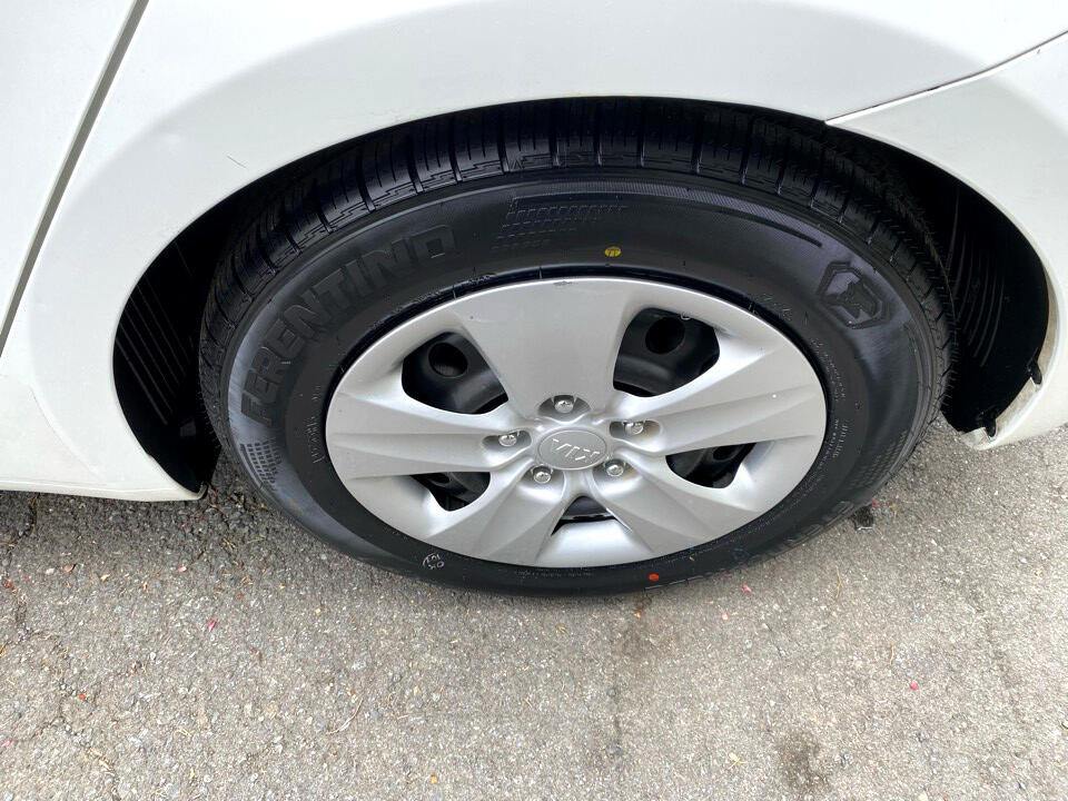 Vehicle image 52 of 55