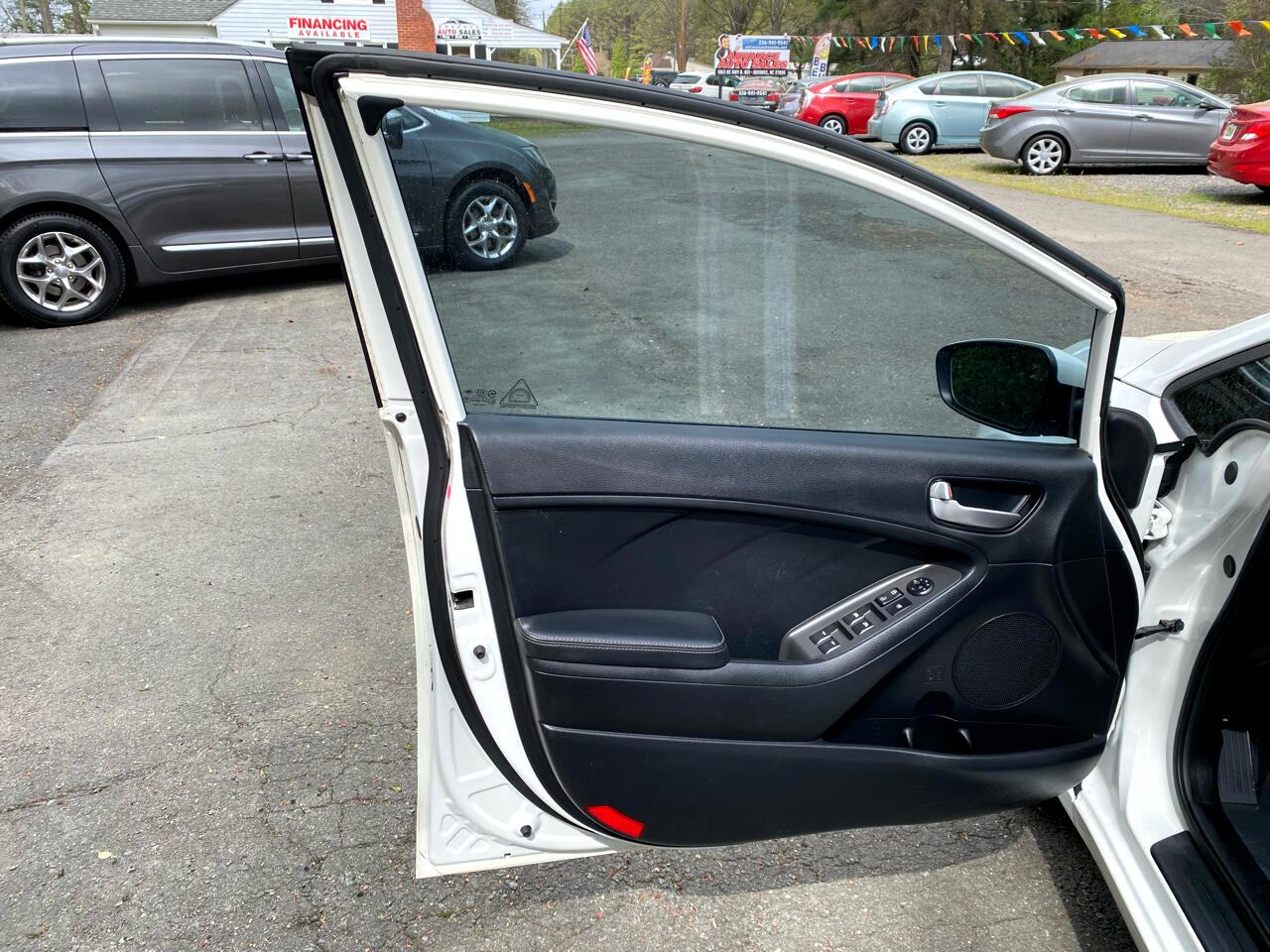 Vehicle image 43 of 55