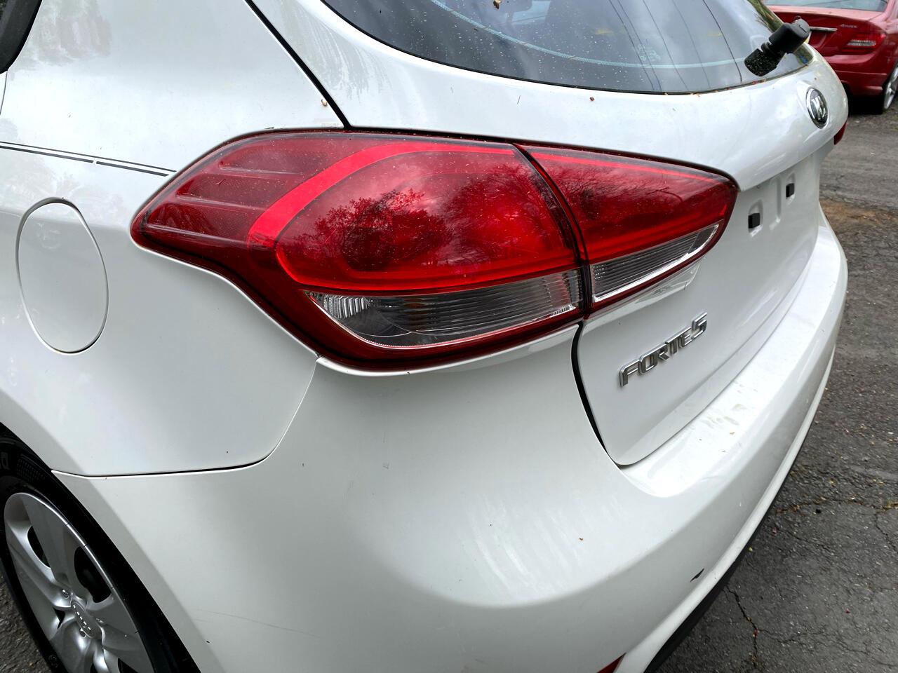 Vehicle image 17 of 55
