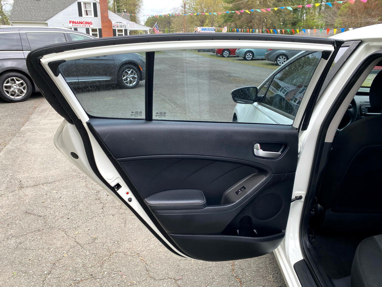 Vehicle image 47 of 55