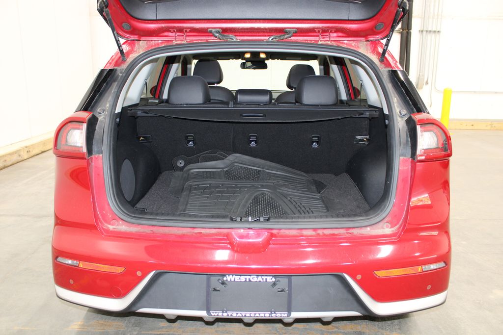 Vehicle image 11 of 45