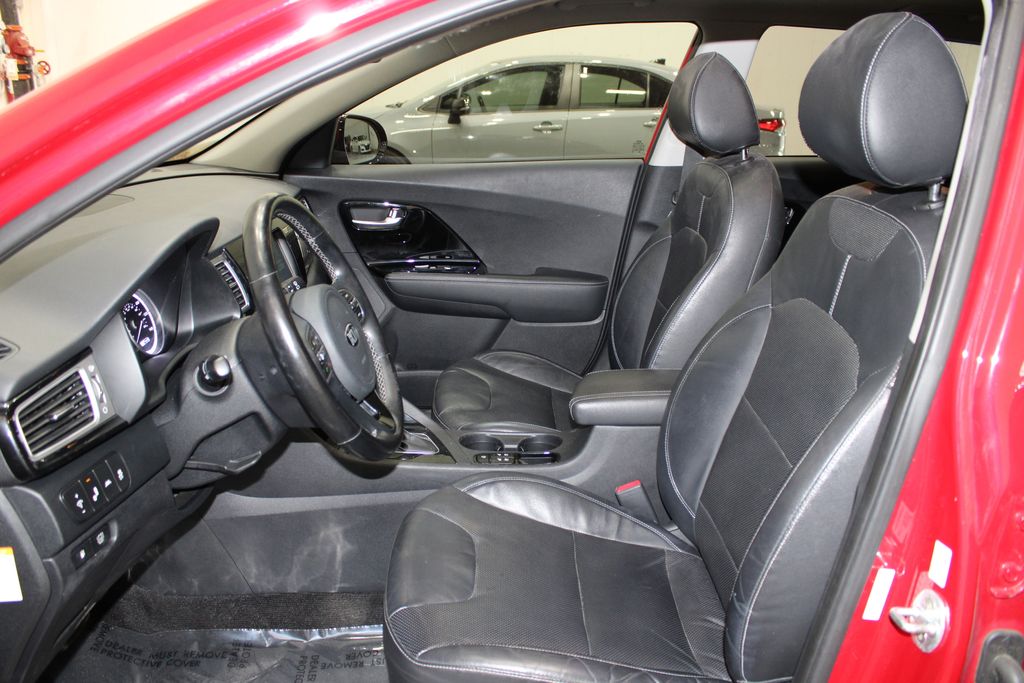 Vehicle image 9 of 45