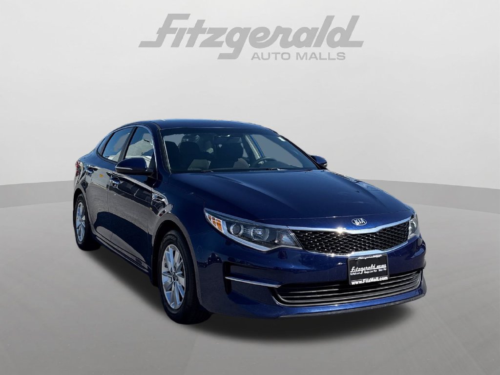 2017 Kia Optima LX Image 3 of 27