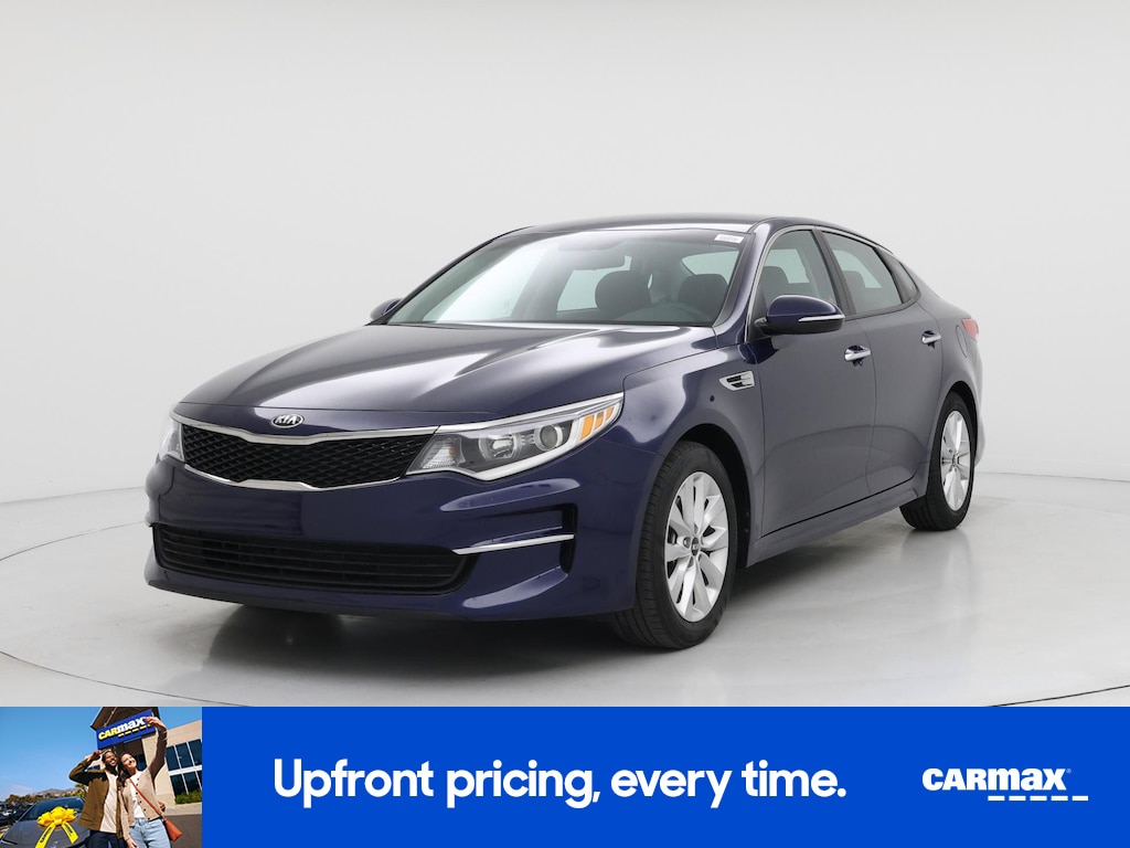 2017 Kia Optima LX Image 1 of 25
