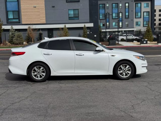 Vehicle image 6 of 16