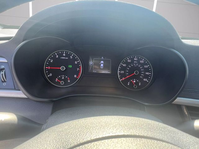 Vehicle image 14 of 25