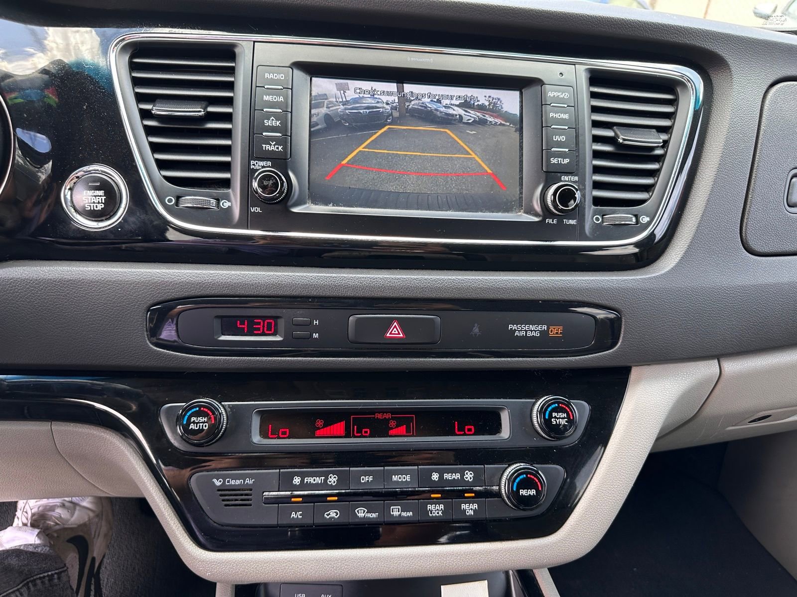 Vehicle image 12 of 21
