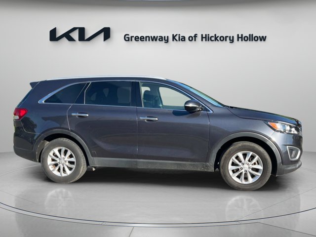 Vehicle image 4 of 37