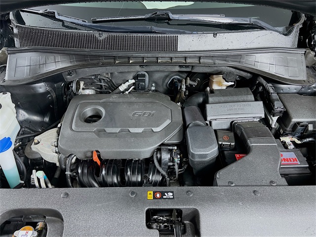 Vehicle image 9 of 36
